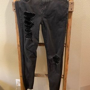Black Ripped Jeans!